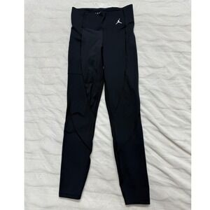 Jordan Women Black Tight Fit Leggings Pants Size S Pockets Dri Fit
